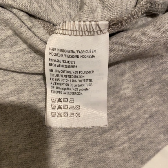 American Eagle shirt short sleeve - Picture 3 of 3